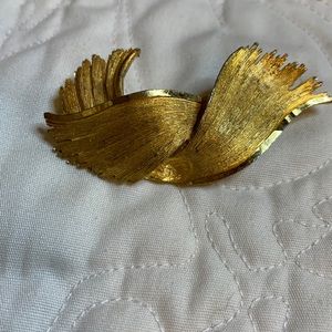 BSK brooch 1940- 1950 Gold waves